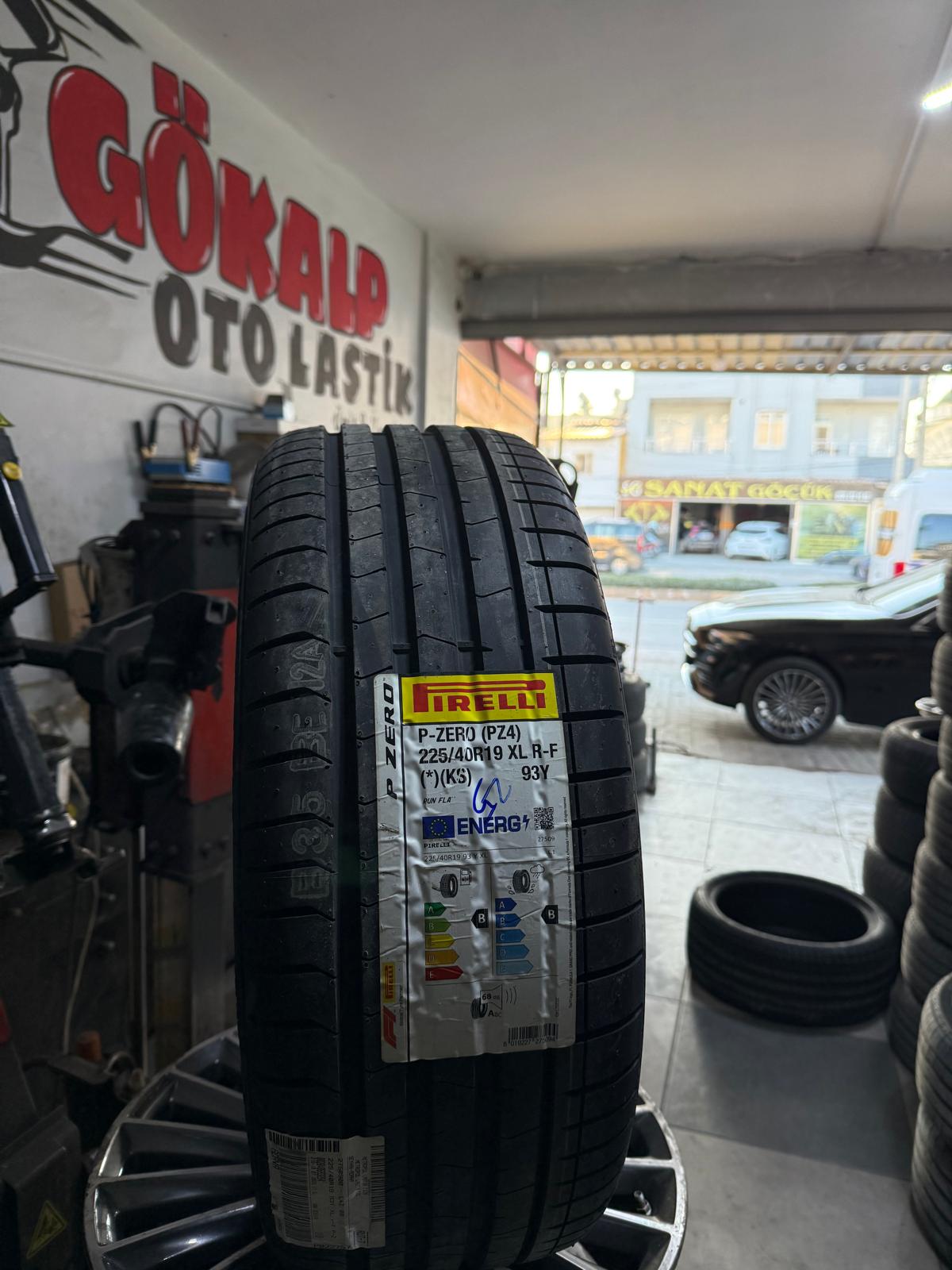 Pirelli P-Zero 225/40R19 lastik montajı Gökalp Lastikçilik Mersin